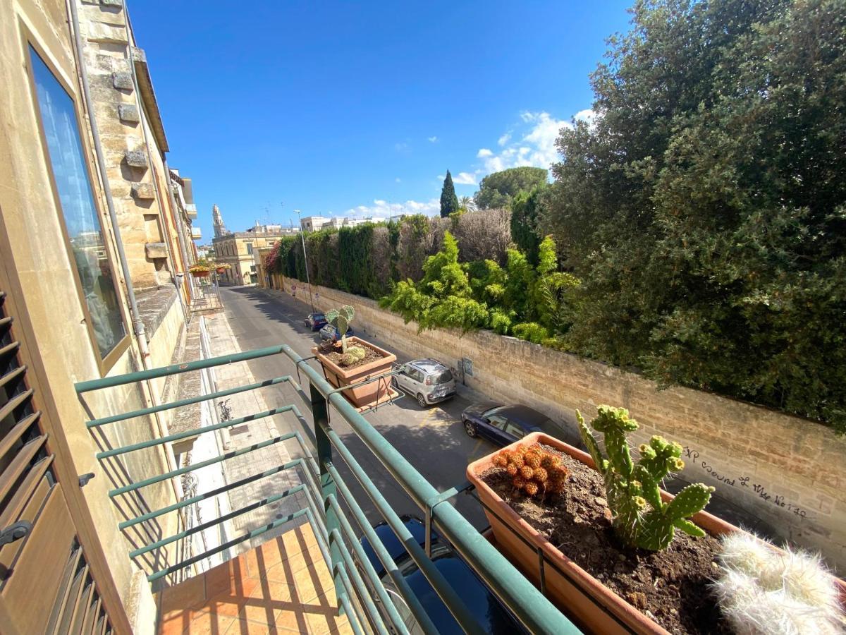 Casa Chiara, Roof Terrace, 100M To The Historical Center Apartamento Lecce Exterior foto