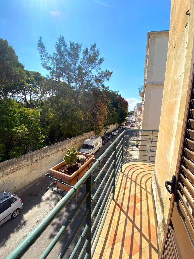 Casa Chiara, Roof Terrace, 100M To The Historical Center Apartamento Lecce Exterior foto