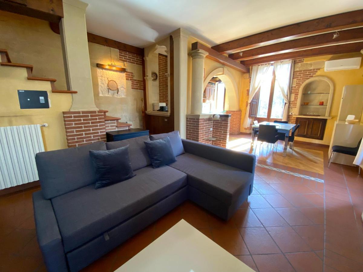 Casa Chiara, Roof Terrace, 100M To The Historical Center Apartamento Lecce Exterior foto
